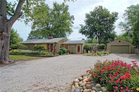 4300 Rodgers Rd, Ashtabula, OH 44004 photo 2