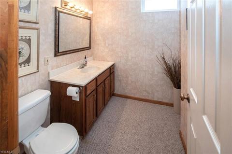 4538 Earlington Cir NW, Canton, OH 44708 photo 31