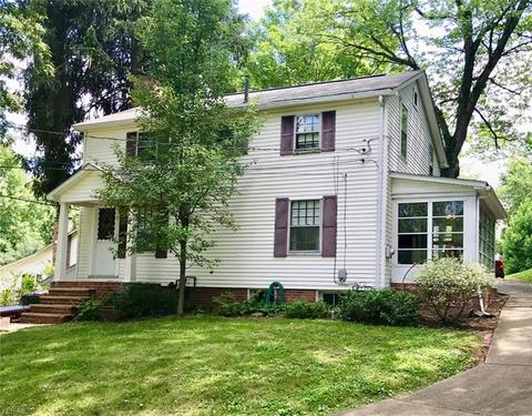 4142 Mapleton St SE, Canton, OH 44707 photo 1