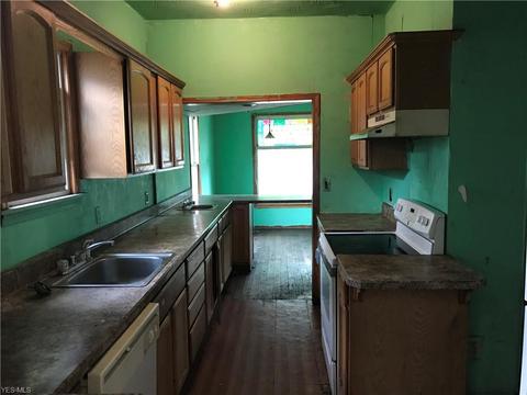 307 W 7th St, Dover, OH 44622 photo 7