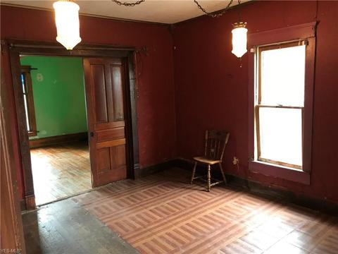 307 W 7th St, Dover, OH 44622 photo 11