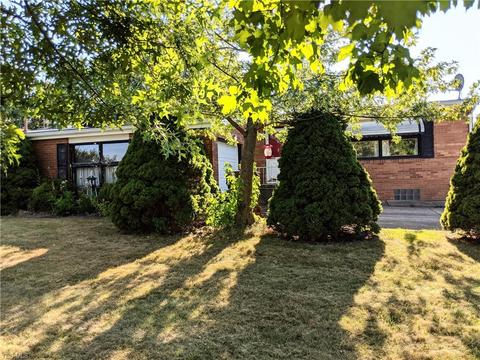 1621 Clarendon Ave NW, Canton, OH 44708 photo 1