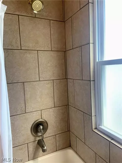 781 E 249th St, Euclid, OH 44123 photo 10