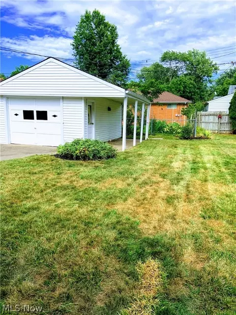 781 E 249th St, Euclid, OH 44123 photo 20