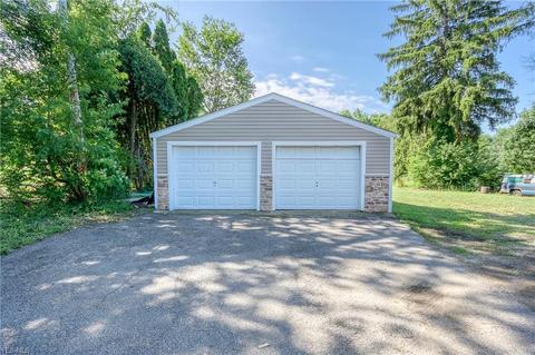 864 E Waterloo Rd, Akron, OH 44306 photo 18