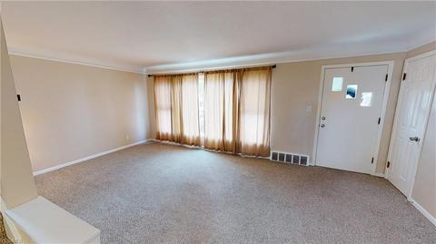 29823 Robert St, Wickliffe, OH 44092 photo 8