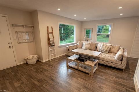 560 Eggleston Rd, Aurora, OH 44202 photo 7