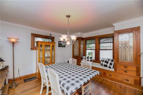 51 Baker St, Berea, OH 44017 photo 8