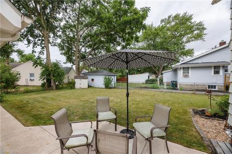 51 Baker St, Berea, OH 44017 photo 5