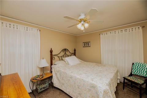 51 Baker St, Berea, OH 44017 photo 16