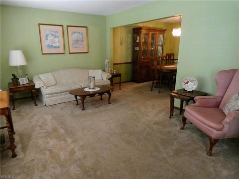 7765 Arbor Dr, Parma, OH 44130 photo 10