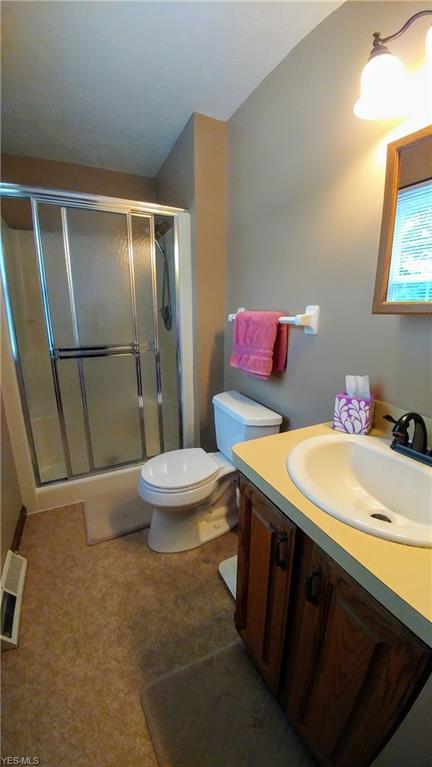 7765 Arbor Dr, Parma, OH 44130 photo 18
