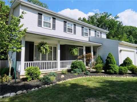 7765 Arbor Dr, Parma, OH 44130 photo 1