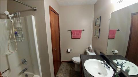 7765 Arbor Dr, Parma, OH 44130 photo 23