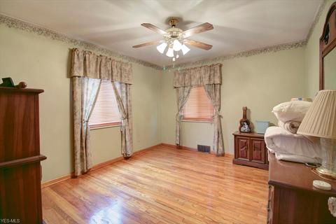 5836 Eldon Dr, Parma Heights, OH 44130 photo 17