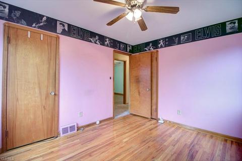 5836 Eldon Dr, Parma Heights, OH 44130 photo 16
