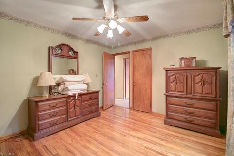 5836 Eldon Dr, Parma Heights, OH 44130 photo 18