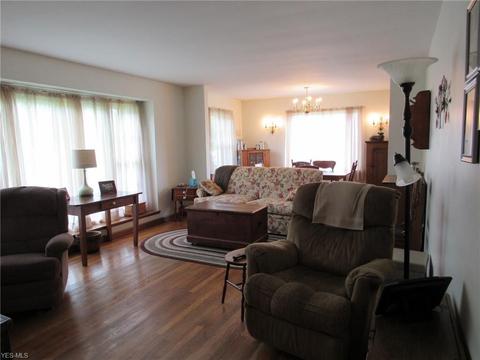 409 Minnesota Ave, Ashtabula, OH 44004 photo 5