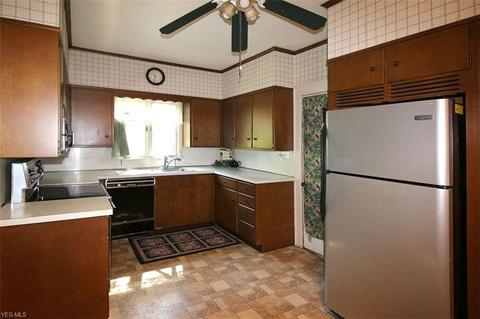 41722 Edison Ct, Elyria, OH 44035 photo 8