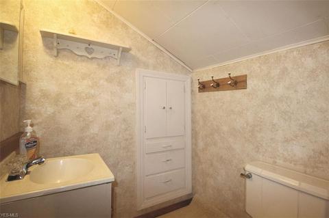 41722 Edison Ct, Elyria, OH 44035 photo 16