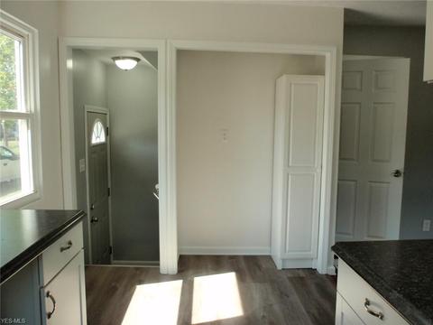 600 Harvard Ave, Elyria, OH 44035 photo 7