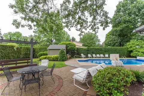 436 Gresham Dr, Fairlawn, OH 44333 photo 30