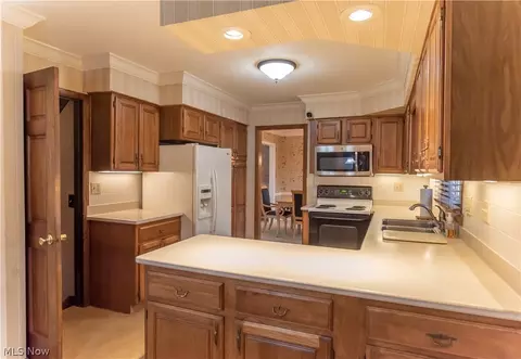 436 Gresham Dr, Fairlawn, OH 44333 photo 6
