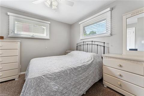 490 Spring St, Struthers, OH 44471 photo 8