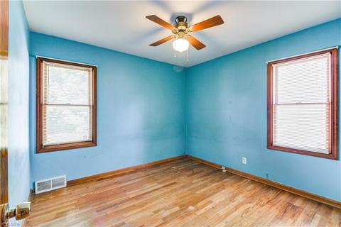 4216 Brookway Ln, Brooklyn, OH 44144 photo 9