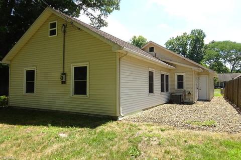 11 Parkview Dr, Berea, OH 44017 photo 22
