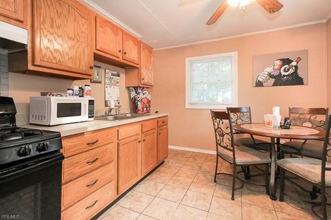 458 Ohio St, Elyria, OH 44035 photo 19