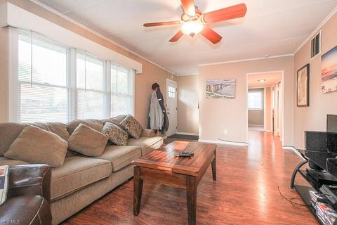 458 Ohio St, Elyria, OH 44035 photo 14