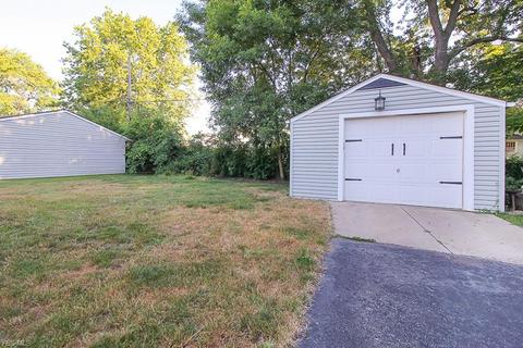 458 Ohio St, Elyria, OH 44035 photo 10