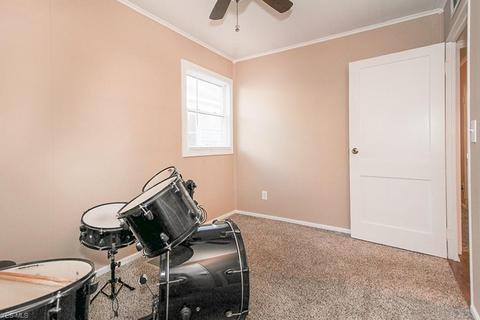 458 Ohio St, Elyria, OH 44035 photo 27