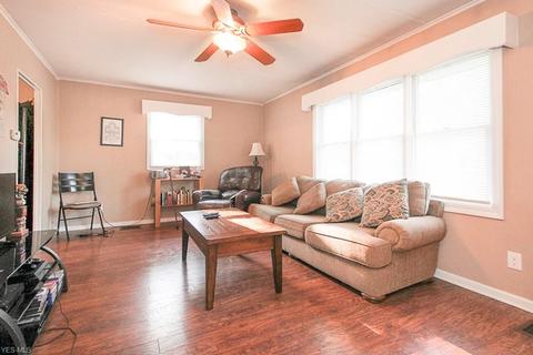 458 Ohio St, Elyria, OH 44035 photo 15