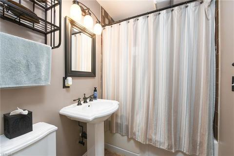251 Dowd Rd, Elyria, OH 44035 photo 8