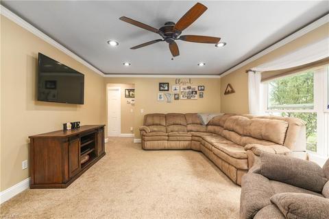 251 Dowd Rd, Elyria, OH 44035 photo 4