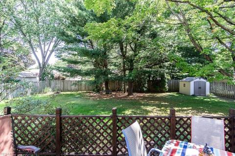 330 Crestview Dr, Munroe Falls, OH 44262 photo 22