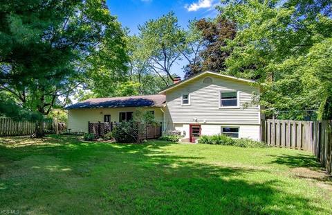 330 Crestview Dr, Munroe Falls, OH 44262 photo 23