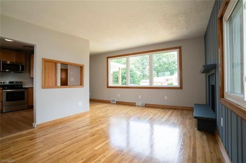 730 Witner Ave, Akron, OH 44314 photo 9