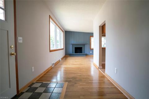 730 Witner Ave, Akron, OH 44314 photo 6