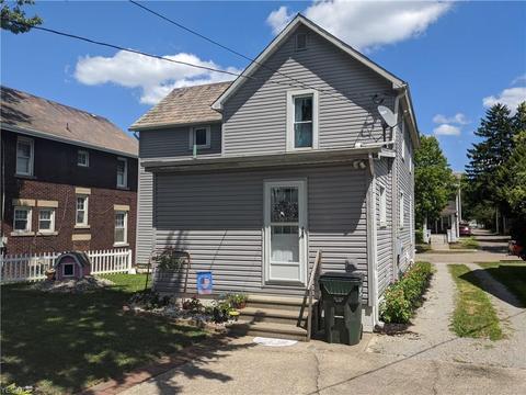 116 Prospect St, Dover, OH 44622 photo 4