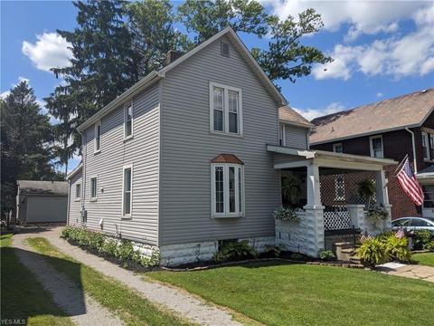116 Prospect St, Dover, OH 44622 photo 3