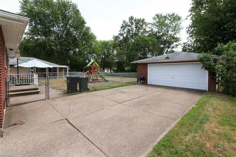 474 High St, Elyria, OH 44035 photo 12