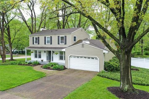 664 Pebble Beach Dr, Akron, OH 44333 photo 3