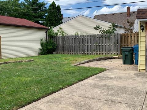6820 Ackley Rd, Parma, OH 44129 photo 14