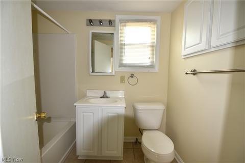 345 E Pace Ave, Coventry, OH 44319 photo 18