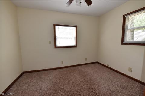 345 E Pace Ave, Coventry, OH 44319 photo 16