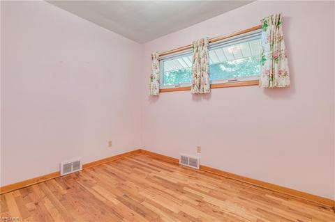 7858 Munson Rd, Mentor, OH 44060 photo 17
