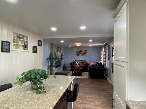 7220 Vineland Pl, Youngstown, OH 44512 photo 12
